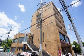 奈良県奈良市鳥見町１ 6階建 築35年6ヶ月