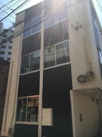 東京都板橋区宮本町 3階建 築6年3ヶ月