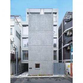 東京都目黒区下目黒３ 5階建 築4年1ヶ月