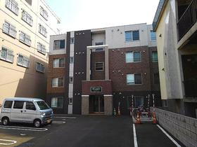 北海道札幌市中央区南八条西７ 4階建