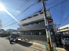 広島県安芸郡府中町茂陰１ 地上3階地下1階建 