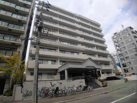 北海道札幌市中央区北一条西１７ 8階建