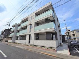 東京都青梅市河辺町５ 3階建 築1年1ヶ月