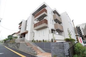 千葉県流山市おおたかの森北１ 3階建 築4年5ヶ月