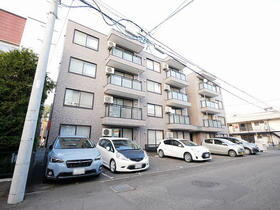 北海道札幌市南区澄川三条１ 4階建 築21年4ヶ月