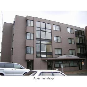 北海道札幌市北区新琴似一条４ 4階建