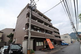 広島県広島市安芸区中野３ 4階建 築31年3ヶ月