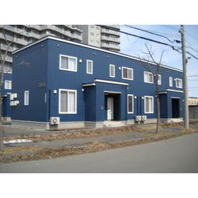 北海道札幌市北区新琴似五条１７ 2階建 築15年10ヶ月