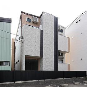 愛知県名古屋市中村区中村本町１ 2階建 築8年8ヶ月