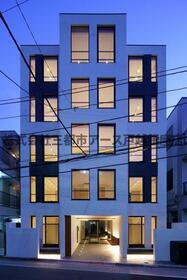ＬＥＧＡＬＡＮＤ武蔵小山 5階建