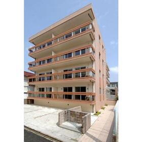 メゾンアイ本陣