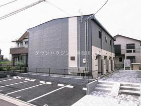 神奈川県綾瀬市深谷中２ 2階建 築15年10ヶ月