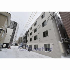 北海道札幌市厚別区厚別南１ 4階建 築2年9ヶ月