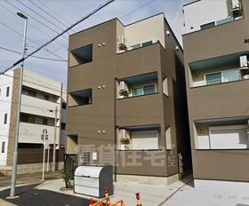 愛知県名古屋市中川区柳島町１ 3階建 築6年3ヶ月