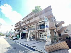 兵庫県宝塚市山本西２ 4階建 築33年2ヶ月
