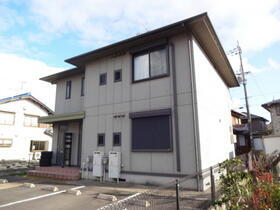 リーフアンドブラッサム 2階建
