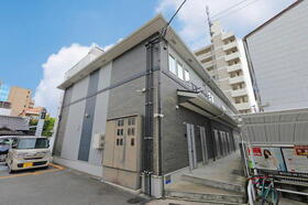 福岡県福岡市中央区今泉１ 2階建 築12年