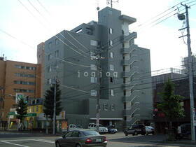 北海道札幌市中央区南十三条西１１ 賃貸マンション