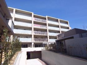 愛知県名古屋市千種区新池町１ 6階建 築17年3ヶ月