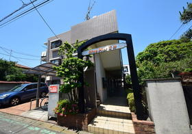 神奈川県相模原市中央区淵野辺本町２ 3階建 築30年11ヶ月