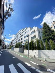 東京都渋谷区恵比寿西２ 10階建 築17年5ヶ月