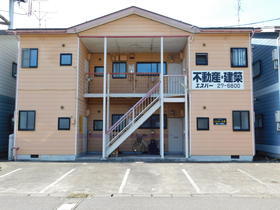 摂田屋Ｅ棟 2階建