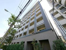 東京都北区中十条３ 地上8階地下1階建