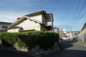 広島県広島市佐伯区屋代１ 2階建 築49年4ヶ月