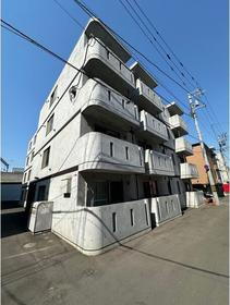 北海道札幌市中央区北四条東４ 4階建 築14年6ヶ月