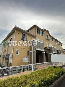 ボンジュルネ 3階建