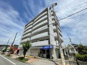 ハイツ赤坂 7階建