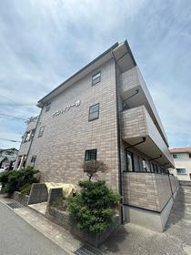兵庫県加古川市平岡町一色東２ 3階建 築25年3ヶ月