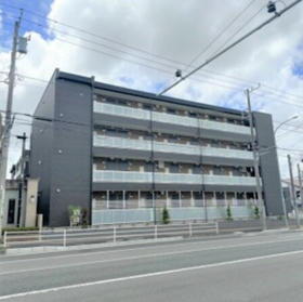 神奈川県横浜市泉区和泉中央南２ 4階建 築1年