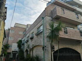 東京都新宿区南元町 5階建 築30年8ヶ月