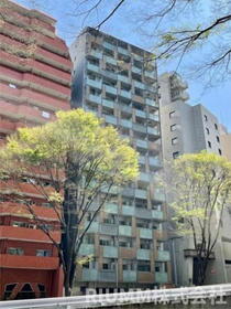 東京都新宿区西新宿３ 15階建 築6年8ヶ月