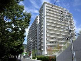 兵庫県神戸市中央区脇浜町１ 14階建 築15年10ヶ月