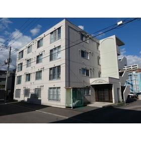 北海道札幌市西区琴似三条３ 4階建 築36年8ヶ月