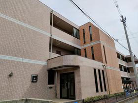 新潟県新潟市秋葉区新津本町３ 3階建 築20年4ヶ月