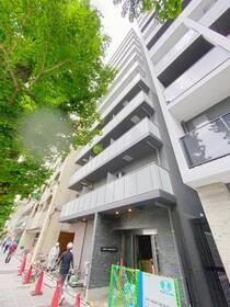 神奈川県川崎市川崎区新川通 11階建 