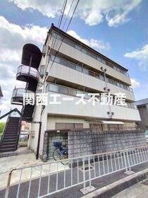 イーストコート清水 4階建