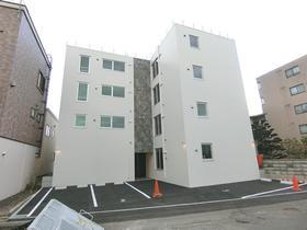北海道札幌市東区北十六条東１３ 4階建 築2年8ヶ月
