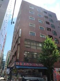 東京都新宿区新宿５ 地上10階地下1階建 築45年4ヶ月