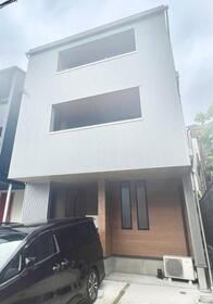 桐林町２丁目戸建 3階建