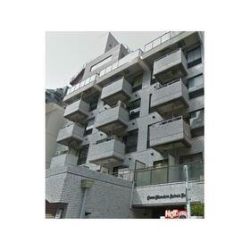 東京都千代田区九段南３ 8階建 築43年9ヶ月