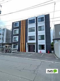 北海道札幌市手稲区前田六条１４ 4階建 築8年6ヶ月