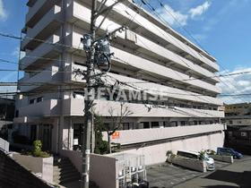 長崎県長崎市泉２ 6階建 築33年5ヶ月