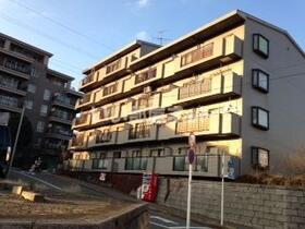 メイフラワー壱番館 5階建