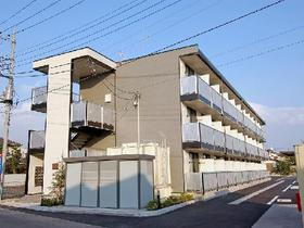 栃木県小山市神山２ 3階建 築15年1ヶ月