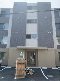 北海道札幌市豊平区月寒西一条７ 4階建 築1年10ヶ月