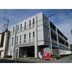埼玉県久喜市南１ 3階建 築30年7ヶ月